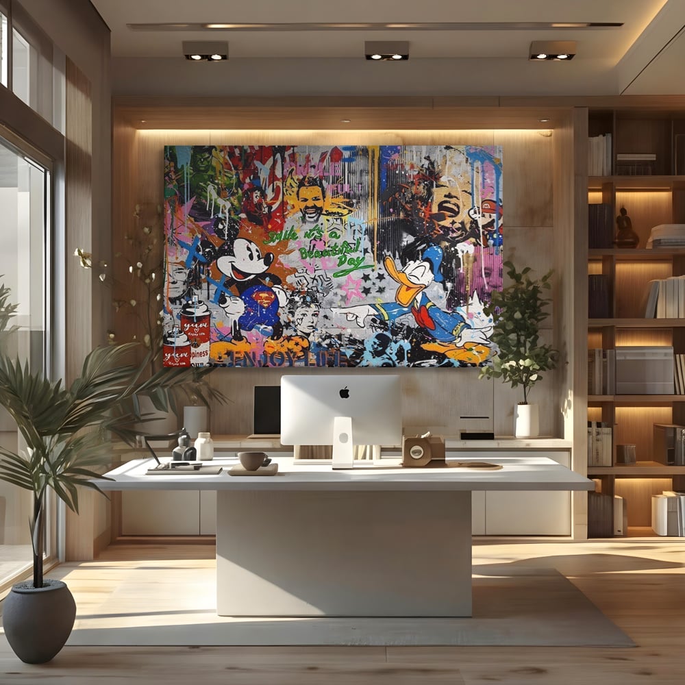 Tablou canvas cu tablou canvas cu graffiti si desene animate, fara rama, pe sasiu de lemn, pe perete intr-un birou